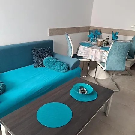 Apartment Stensi Atlantis Studia