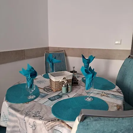 Stensi Atlantis Studia رافدا