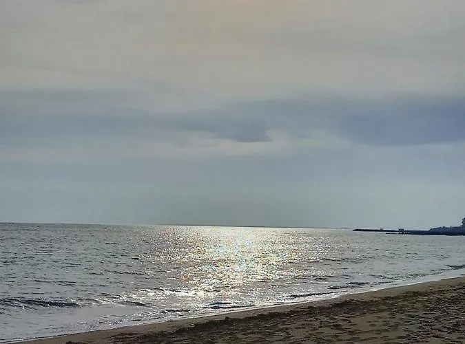 Apartament Stensi Atlantis Studia Ravda